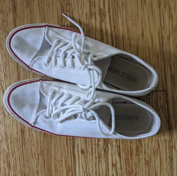 Falls Creek Shoes - 💜 FREE with any purchase